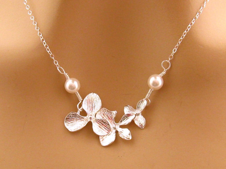 Orchid Flower Necklace Pearl and Orchid Necklace Bridesmaid Etsy