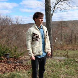 Hail Mary Fox Cardigan: Mary Maxim Wolf Caridigan Sweater image 7