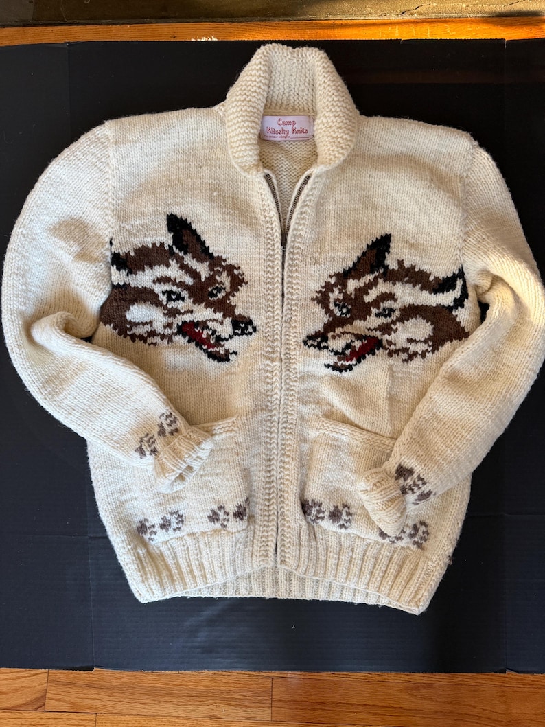 Hail Mary Fox Cardigan: Mary Maxim Wolf Caridigan Sweater image 10