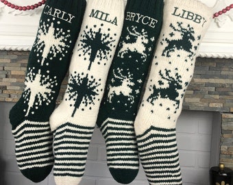 Medias navideñas personalizadas, medias de lana de punto Fair Isle, medias personalizadas, medias blancas y verdes, medias navideñas tejidas a mano
