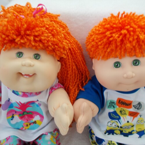 Set of twins Cabbage Patch Dolls red orange crimp hair green shops eyes Troll and Minion outfits vintage 14