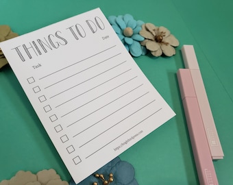 Minimalist To-Do List Notepad: Undated Daily Planner