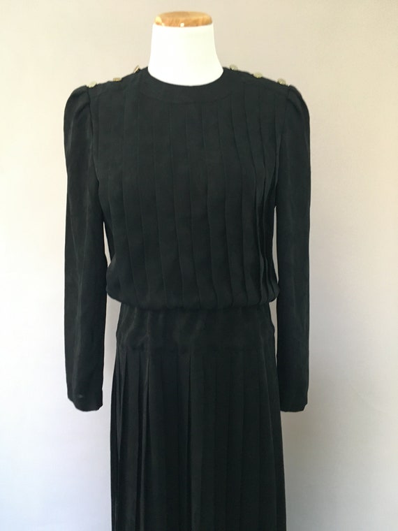 Vintage 1980s does 1940s Silky Black Dress Flirty… - image 5