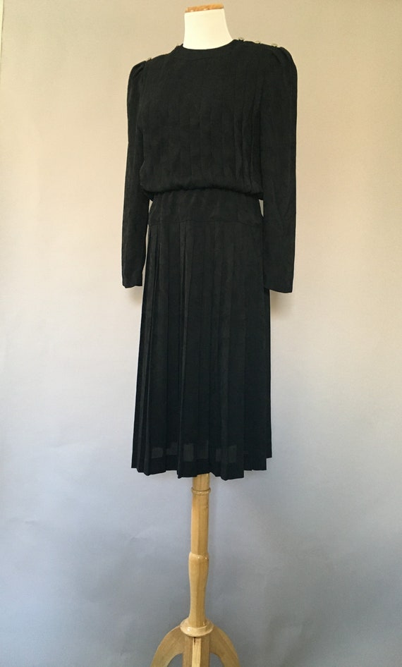 Vintage 1980s does 1940s Silky Black Dress Flirty… - image 9