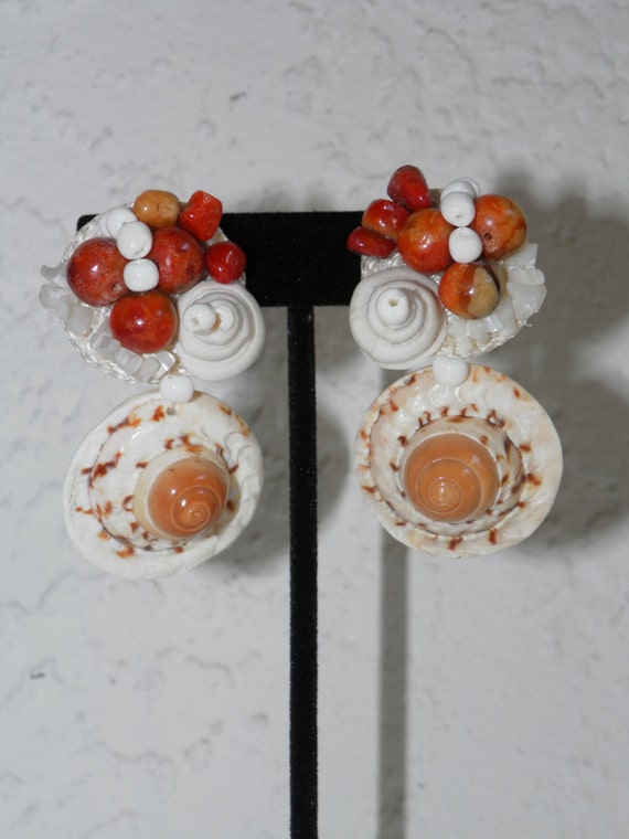 Vintage Betty Seashell Earrings Clip On 50's 60's… - image 4