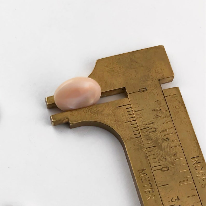 Cabochon vintage di conchiglie di cozze rosa del fiume Tennessee: 12 x 10 mm di pietre preziose ovali vintage, coppia abbinata immagine 7
