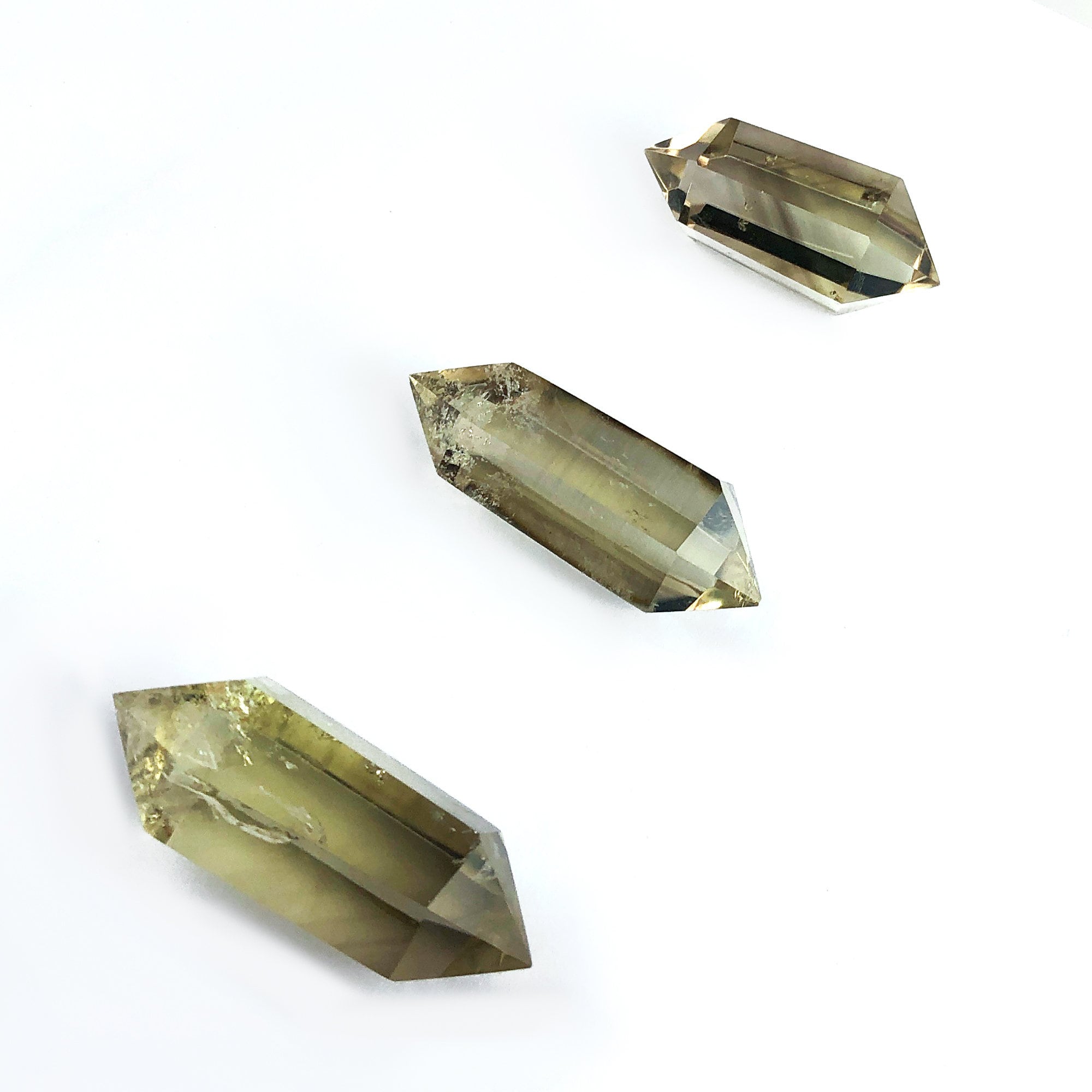 大きなスモーキーシトリンクォーツの両端に尖った水晶、45～50mm、お選
