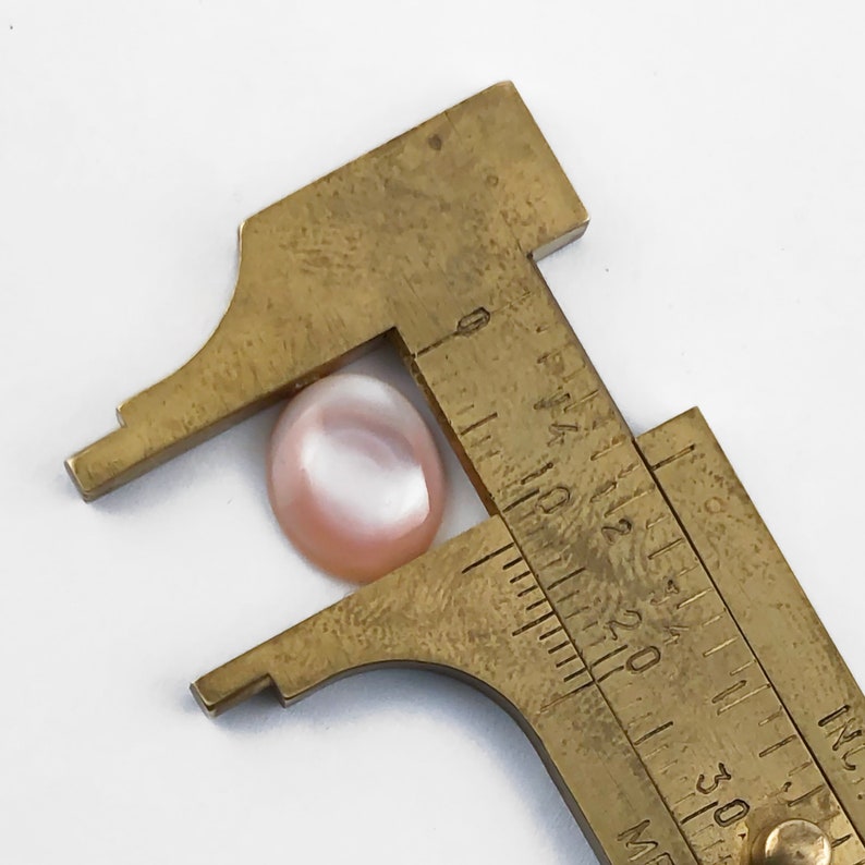 Cabochon vintage di conchiglie di cozze rosa del fiume Tennessee: 12 x 10 mm di pietre preziose ovali vintage, coppia abbinata immagine 6