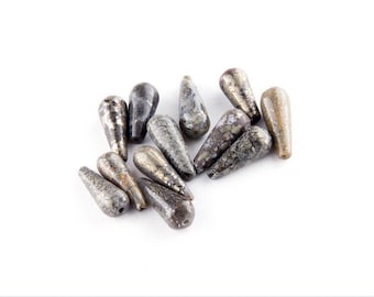Perle di pirite a goccia: 16 mm, forate al centro, gocce briolette dorate (4 pezzi)