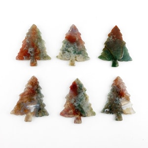 Cabochon intagliato a forma di albero in agata muschiata verde, intaglio di albero in agata muschiata rossa e verde, cabochon intagliato a forma di albero con pietre preziose, pino, 40 x 50 mm, 1 pezzo