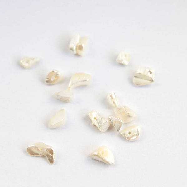 White Pearl Free Form Nuggets 6-12mm, White Pearl Chip Beads, White Pearl Nugget Beads, Mother of Pearl Chip Beads, Full Drilled, 10 Pieces