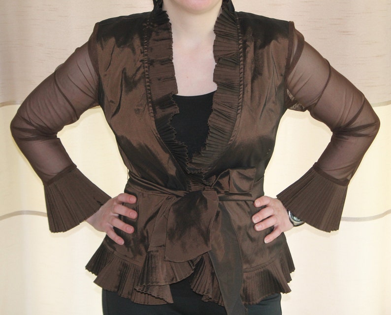 Size 6 Carolin Lin Wrap Jacket