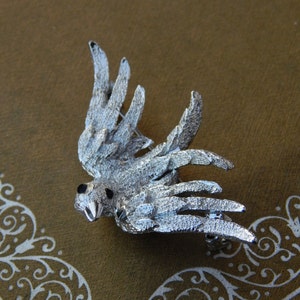 Dodds Bird Pin Signed 11 W 30 St. INC, Flying Bird Pin, Silver Tone Rhinestone Swallow Pin, Bird Lover Gift