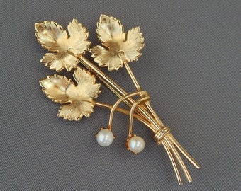 Flower Pin Gold Leaves Faux Pearls Pin, Whimsical Brooch Leaves Berries, Romantic Jewelry MidCentury