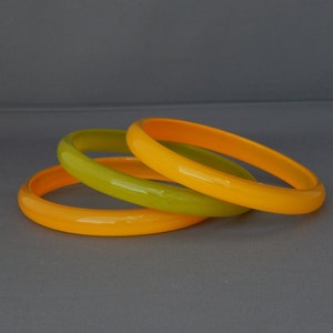 Yellow Green Bangles Set of 3, Green Yellow Plastic Bangles, Thin Bracelets, Stacking Bangle Bracelets