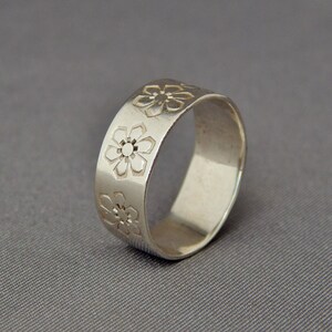 Sterling Silver Ring Floral Band Size 6, Flowers Sterling Silver Ring 925, Hipster Boho