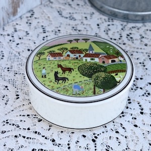 VILLEROY & BOCH Candy Box 5&quot; Design Naif Laplau, Country Scene Farm Living Round Porcelain Trinket Box
