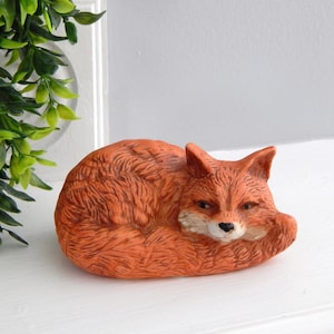 Vintage Fox Figurine Midwest Importers, Curled Up Fox Figurine, Ceramic Red Fox, Fall Decor