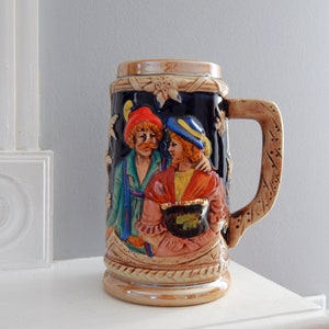 Vintage Beer Stein Signed KW Arnart Colorful Scene Couple Lustre Finish, Collectible Vintage Mid Century Beer Stein Tankard