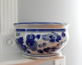 Large Chinoiserie Planter Blue & White, Round Planter Vase Flower Pot White and Blue Chinese Porcelain