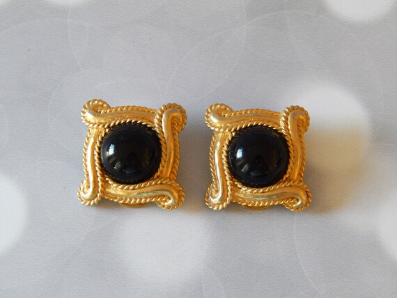 Big clip 2024 on earrings