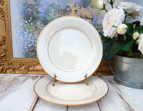 NORITAKE TULANE Plates Set of 2, Dinner Plates White Scrolls Gold