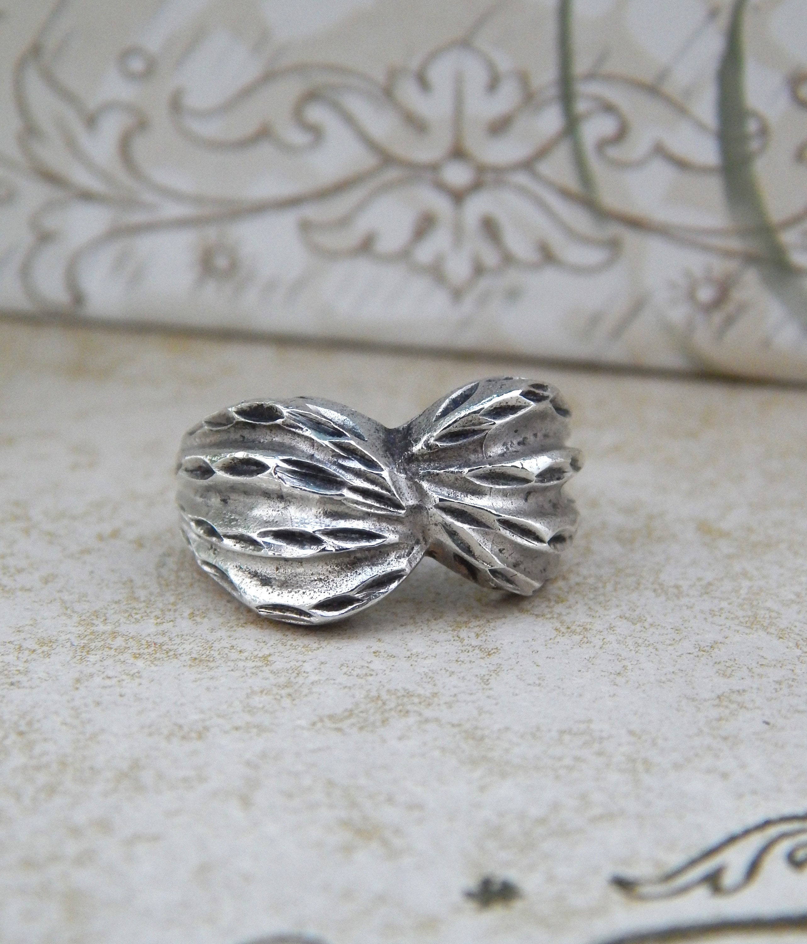 Vintage Solid Sterling Silver Bow Ring