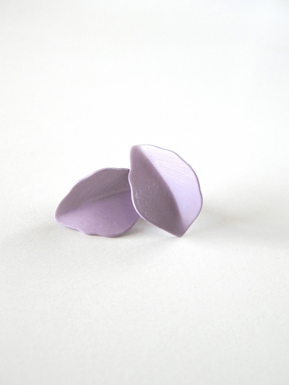 Lilac Leaf Earrings, Light Purple Enamel Leaves Li