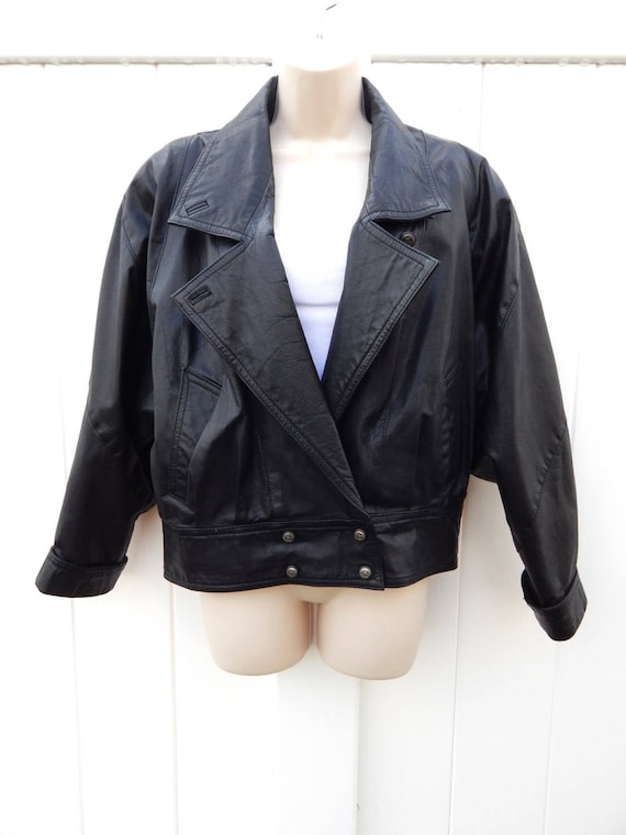 Black Leather Jacket Size Medium BB Dakota, Short 