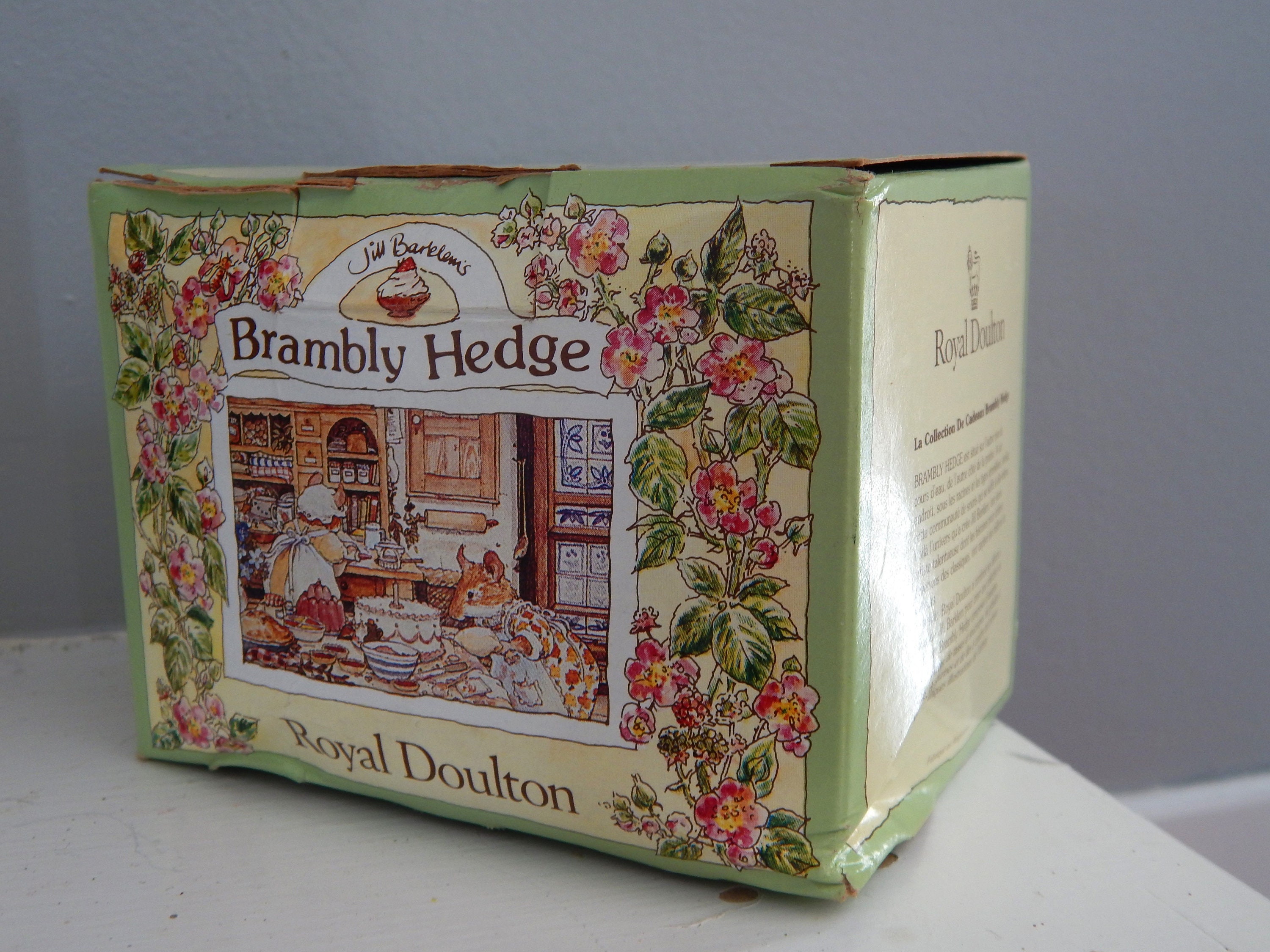 Royal Doulton BRAMBLY HEDGE Mini Tea Set WINTER With Original Box 