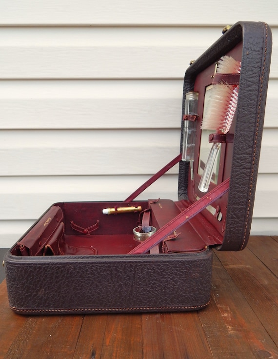 Vintage BECKERS Mens Leather Travel Case Grooming Kit