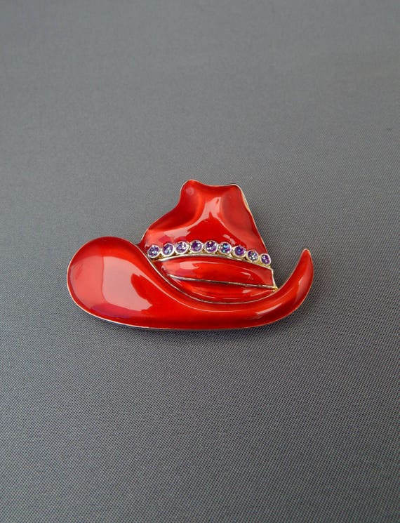 Red hat society pin - Gem