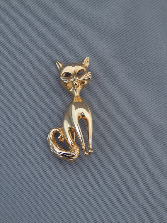 Vintage Cat Pin, Gold Tone Cat Brooch, Golden Cat… - image 2