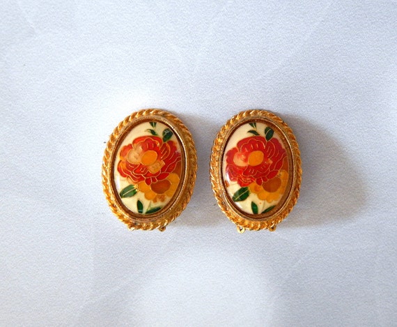 Vintage Oval Clip Earrings, Floral Clip-Ons