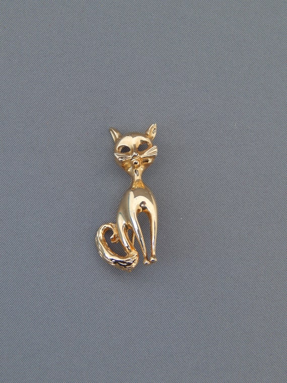 Vintage Cat Pin, Gold Tone Cat Brooch, Golden Cat… - image 3