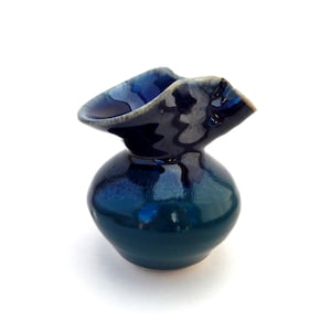 Small Blue Vase Vintage Pottery, Blue Drip Glaze Pinched Rim Stoneware, Miniature Blue Vase Ruffled Rim, Vintage Art Pottery