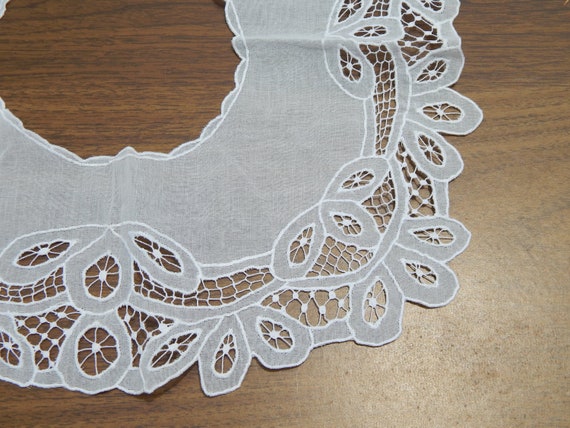 Square Collar Cutwork Embroidered White Cotton - image 6