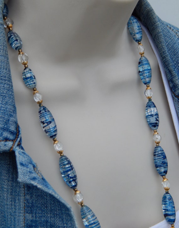 Blue Lucite Necklace, 1970's Chunky Lucite Neckla… - image 4