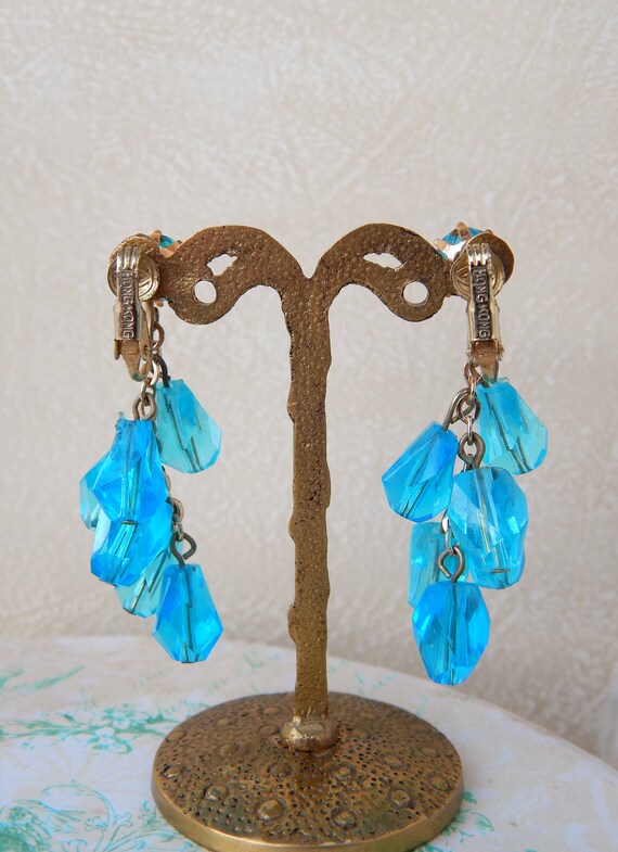 Blue Lucite Earrings Clip-Ons, Long Dangly Earrin… - image 5