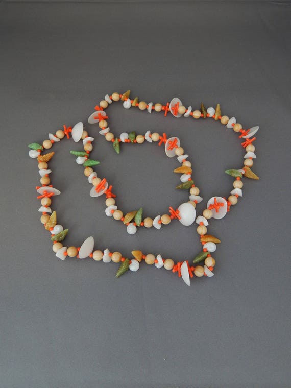 Faux Seashell Necklace Celluloid Plastic, Mid Century Plastic Faux Shell & Coral Beaded Necklace Single Strand, Beach Jewelry Nautical