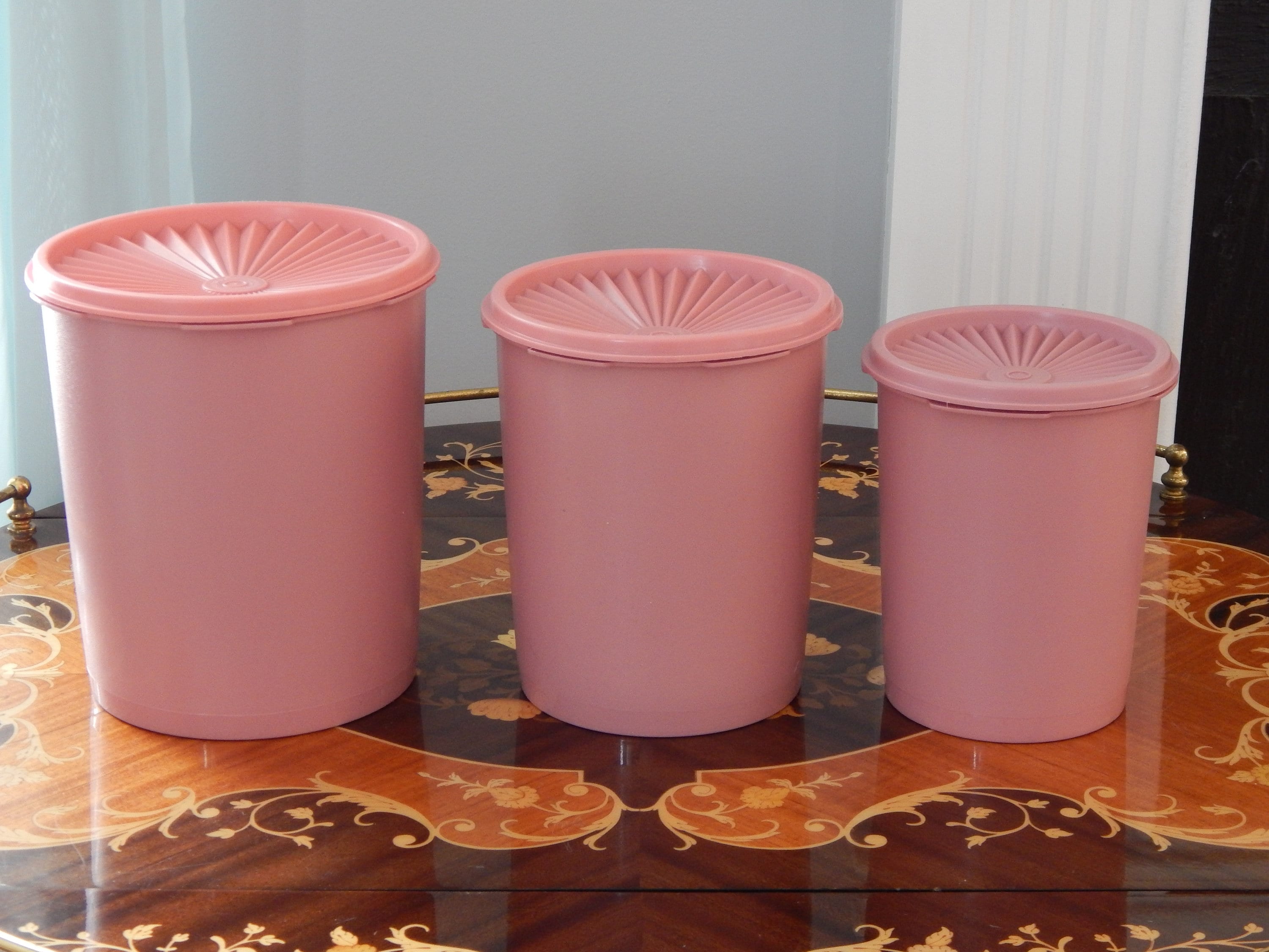 Tupperware Container Set of 4 Vintage Pink With Clear Lids AS IS