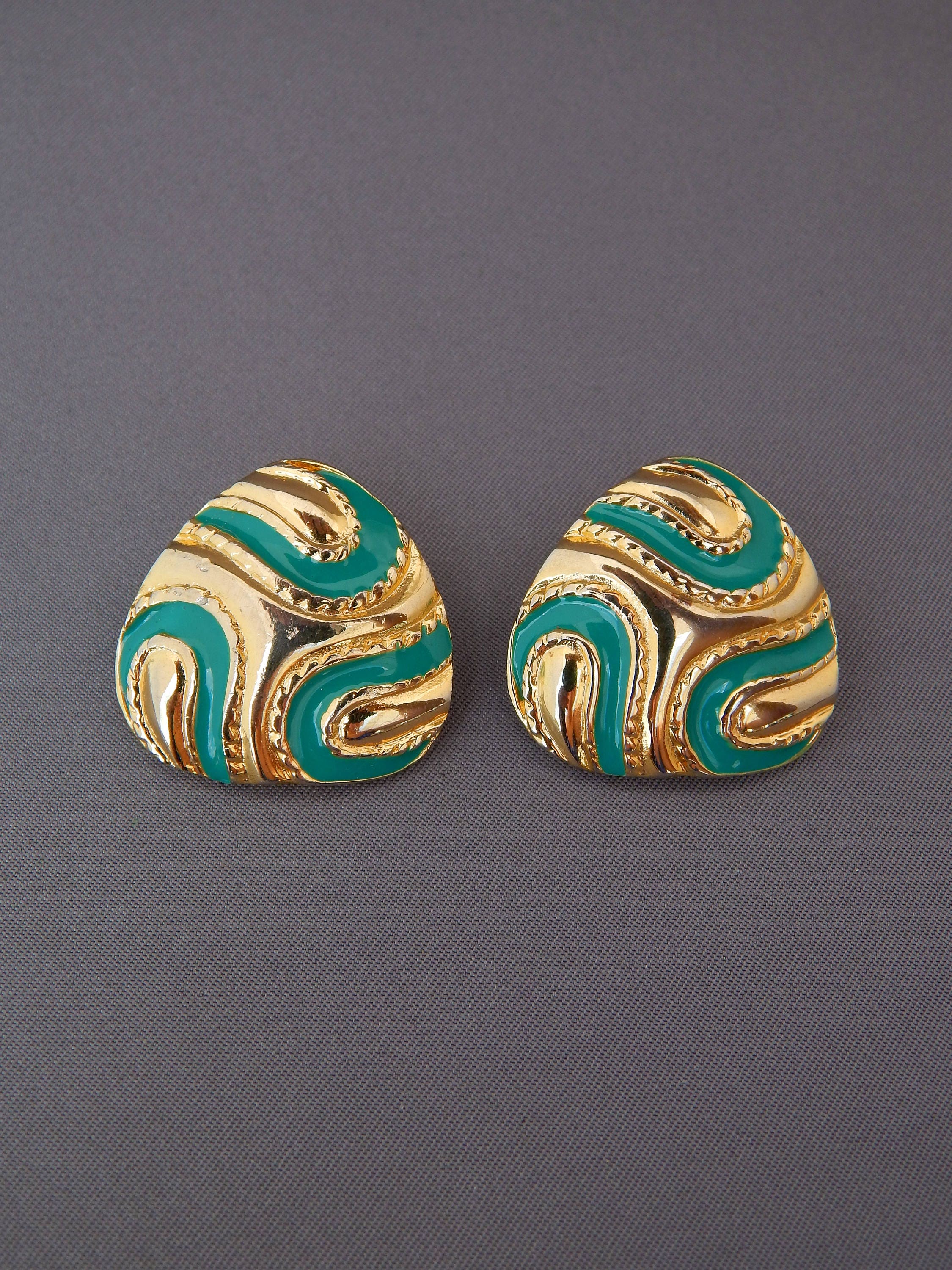 Vintage ALLISON REED Green and Gold Enamel Clip Earrings Chic Etsy