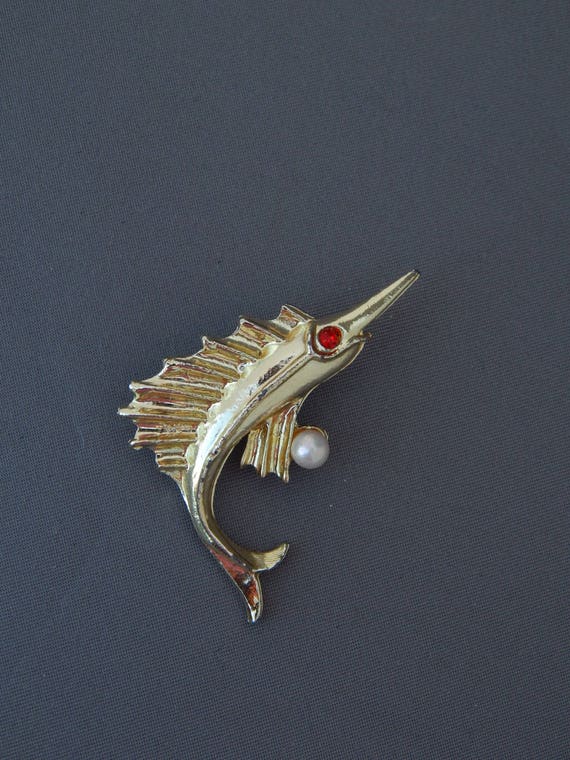 Marlin Fish Pin Brooch, Rhinestone Pearl Marlin Sw