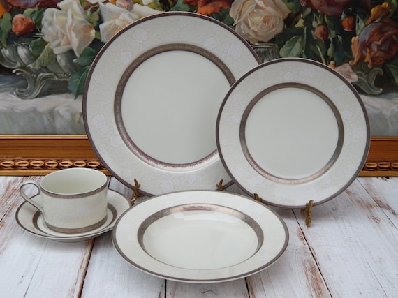 Ivory China Mikasa Discontinued Patterns Mikasa La Rose Dinner Plate