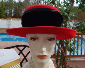 Vintage Winter Hat Red Wool Felt ITALY Galliano Sorbatti - Etsy display picture 3