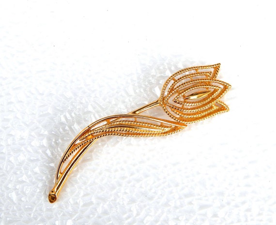 TRIFARI Tulip Pin, Oversized Gold Flower Brooch, … - image 1