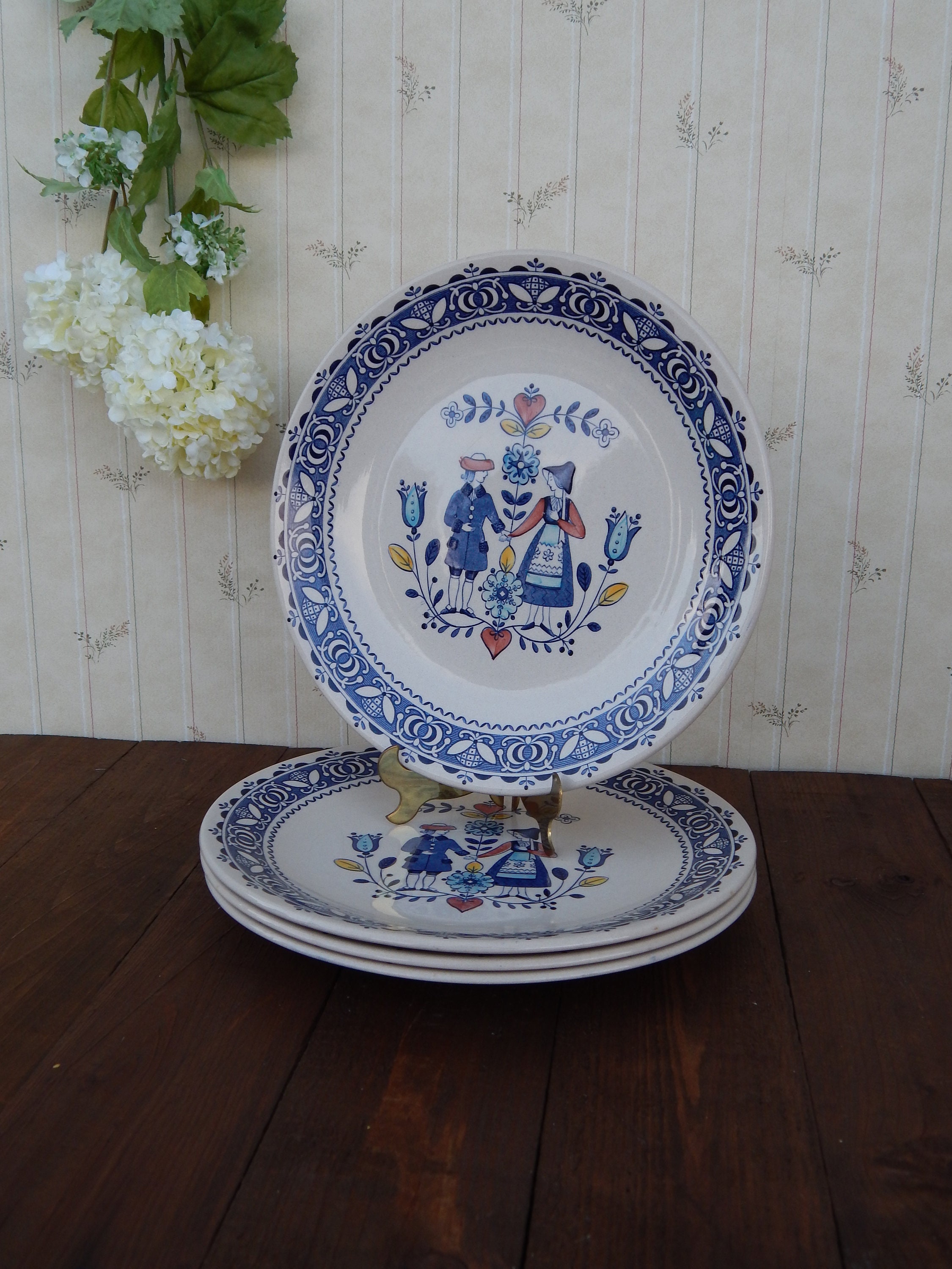 Johnson Bros Staffordshire OLD GRANITE Hearts & Flowers