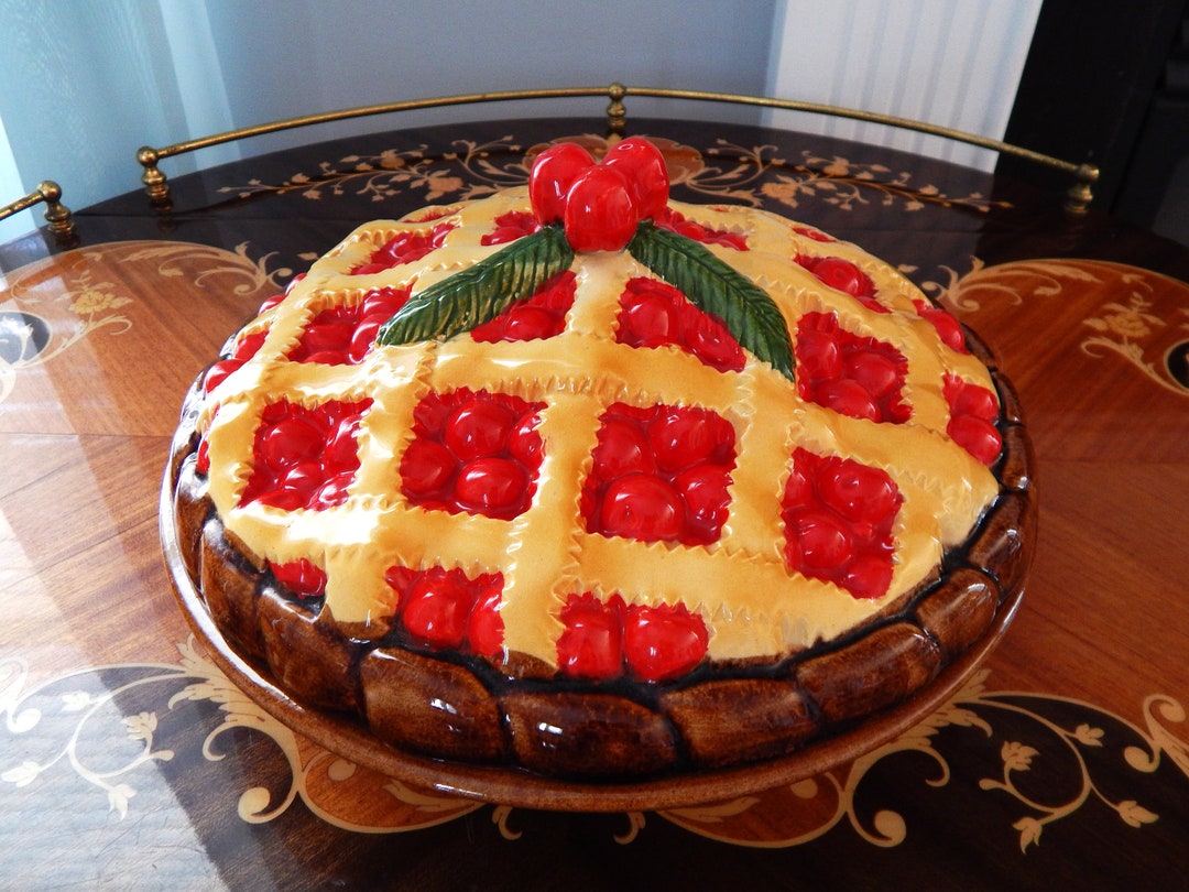 Pie plate top with lid