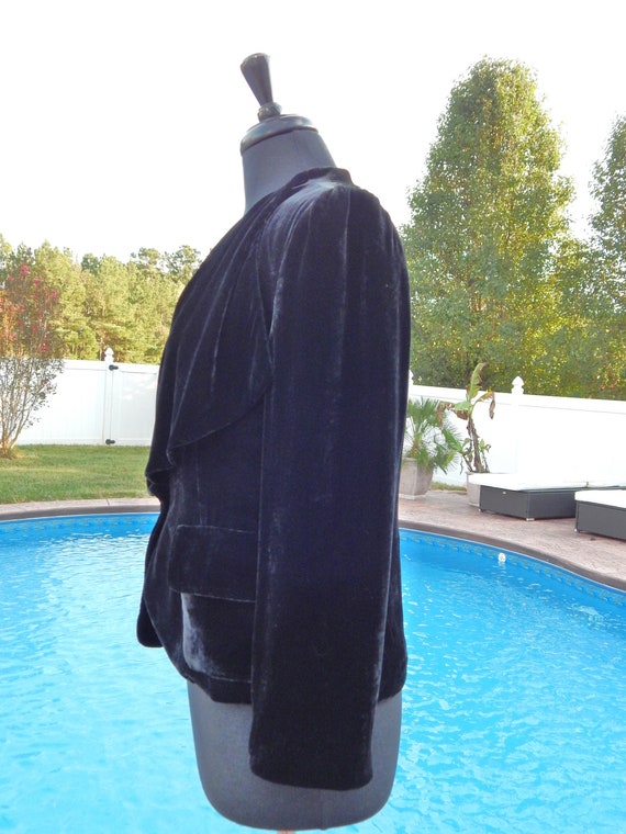 DKNY Black Velvet Blazer Size 8, Womens Black Vel… - image 5