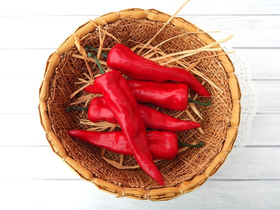 2 Guirlandes De Piments Artificiels Rouges En Mousse - ~55 Cm, Réalistes - Décoration Cuisine, Photographie, Thème Méditerranéen